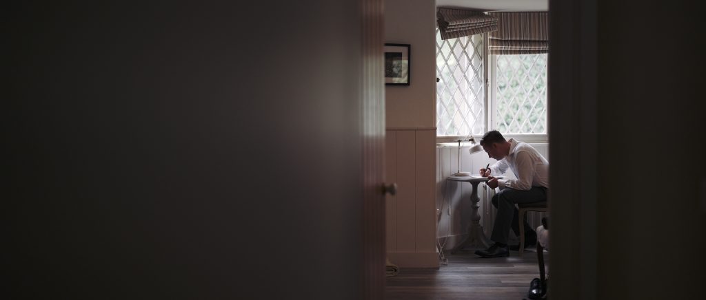 trailer teaser_01_00_23_19